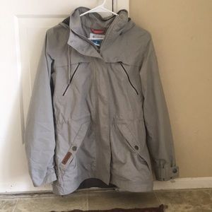 Columbia rain jacket